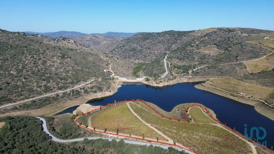 Moradia para Venda em Horta Foto 3