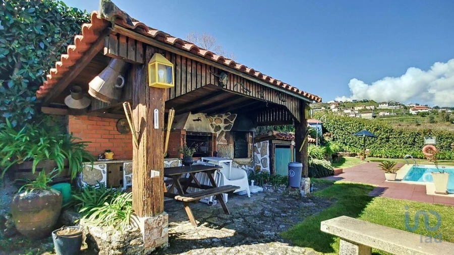 Moradia T2 para Venda em Arnoia Foto 7