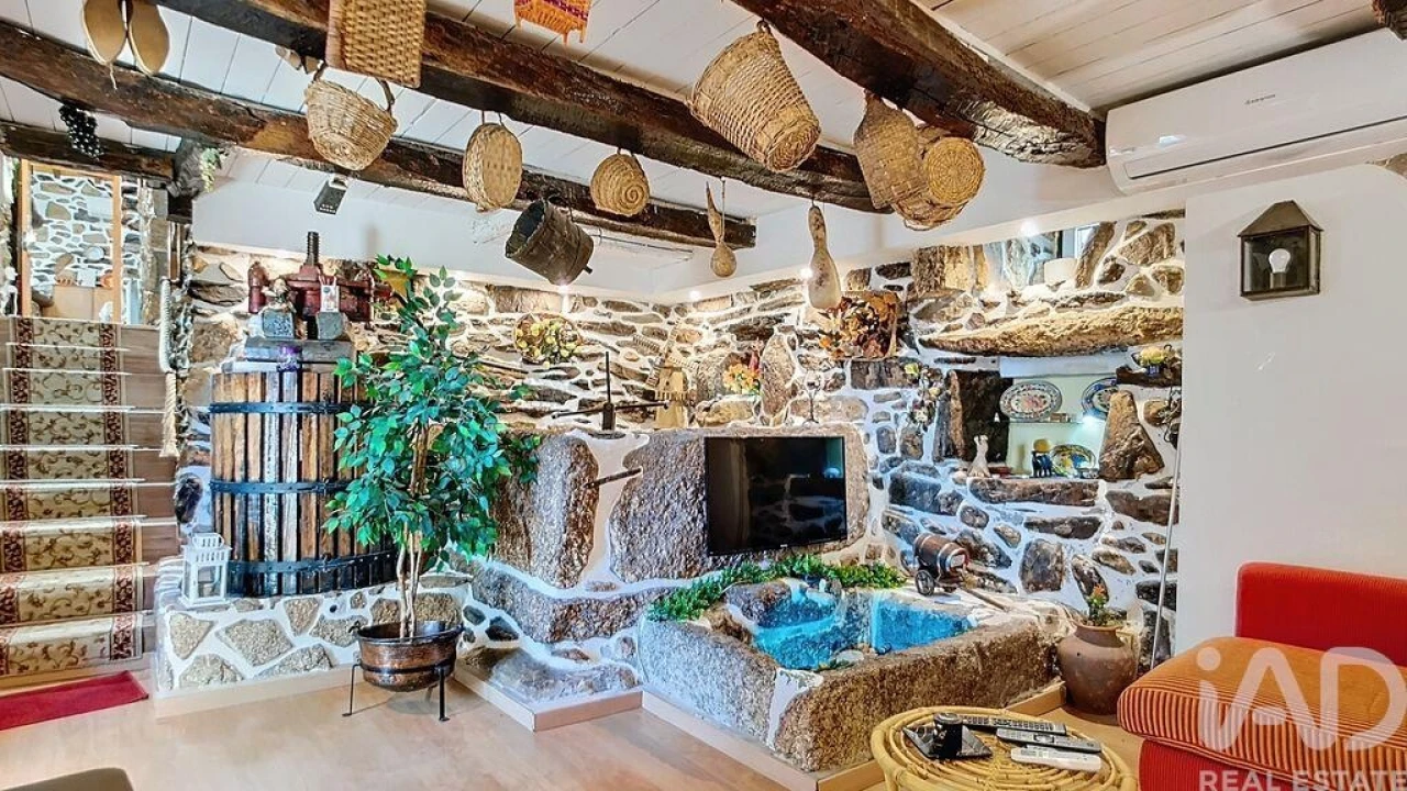 Moradia T2 para Venda em Arnoia Foto 27