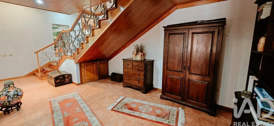 Moradia T4 para Venda em Gouveia (São Pedro e São Julião) Foto 23