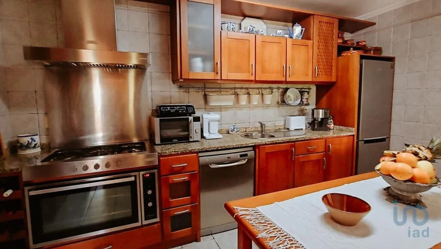 Moradia T4 para Venda em Gouveia (São Pedro e São Julião) Foto 7