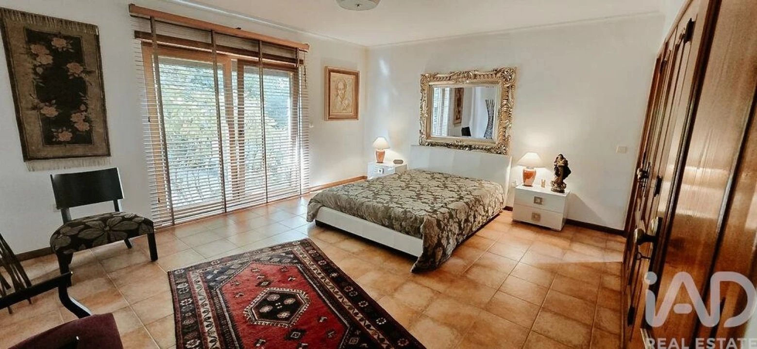 Moradia T4 para Venda em Gouveia (São Pedro e São Julião) Foto 17