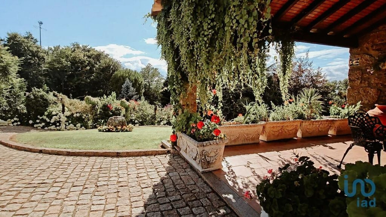 Moradia T4 para Venda em Gouveia (São Pedro e São Julião) Foto 5