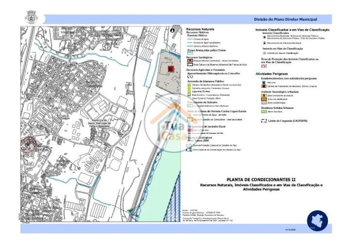 Armazém para Venda em Santa Iria de Azoia, São João da Talha e Bobadela Foto 14