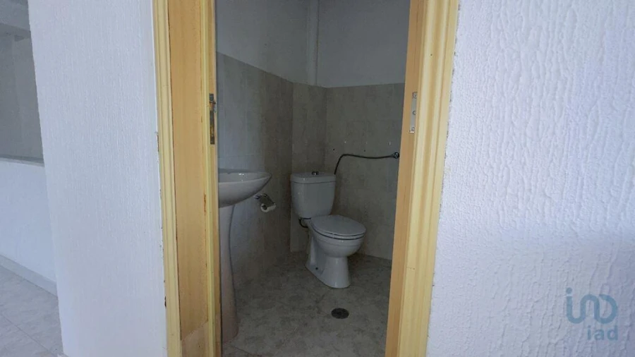 Loja para Venda em Amora Foto 12