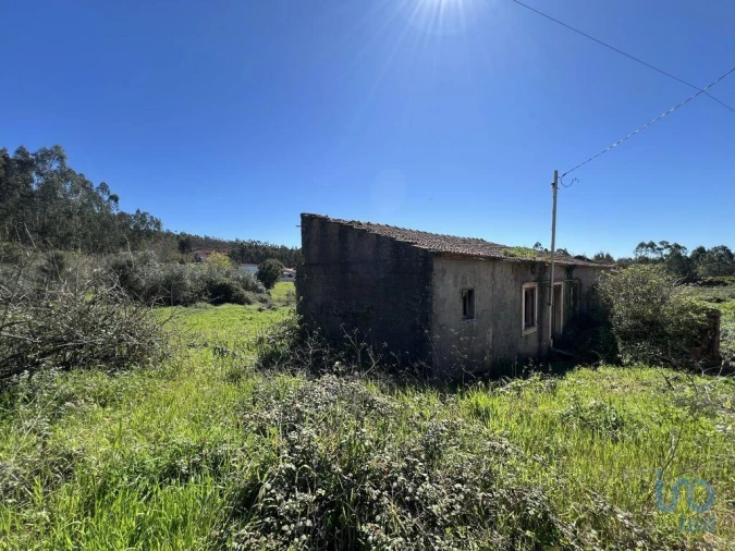 Moradia T1 para Venda em Aguda Foto 4