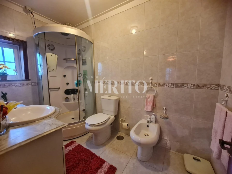 Moradia T3 para Venda em Lordelo Foto 18