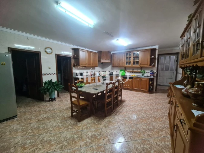 Moradia T3 para Venda em Lordelo Foto 4