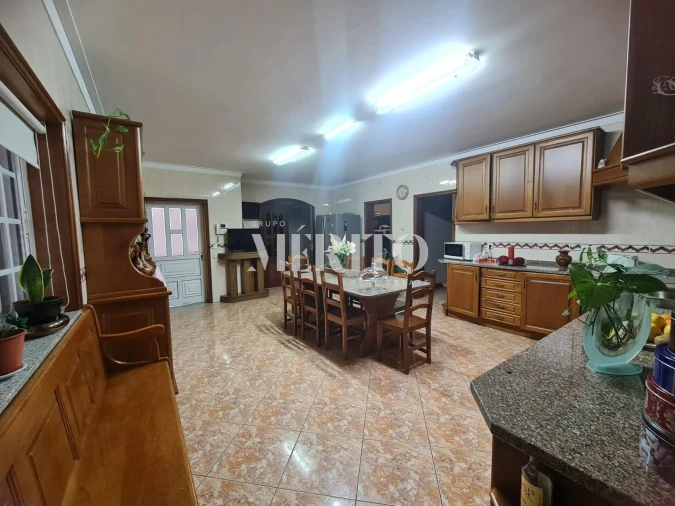 Moradia T3 para Venda em Lordelo Foto 3