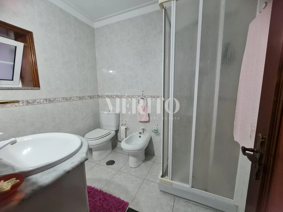 Moradia T3 para Venda em Lordelo Foto 16