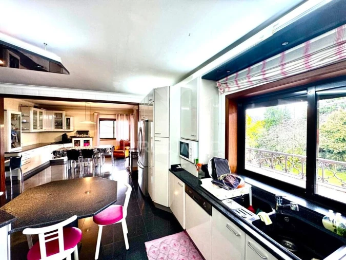 Moradia T3 para Venda em Creixomil Foto 18