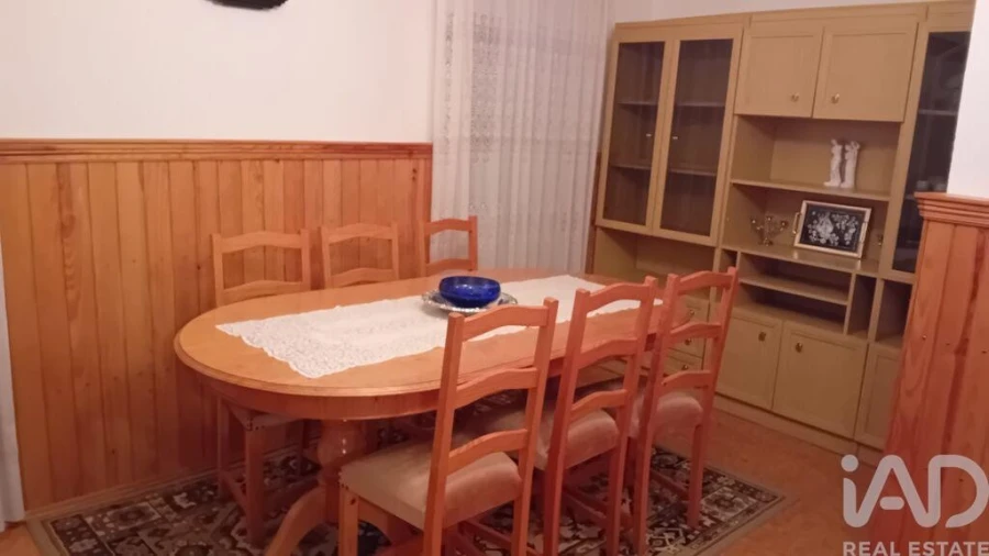 Moradia T2 para Venda em Lagoaça e Fornos Foto 22