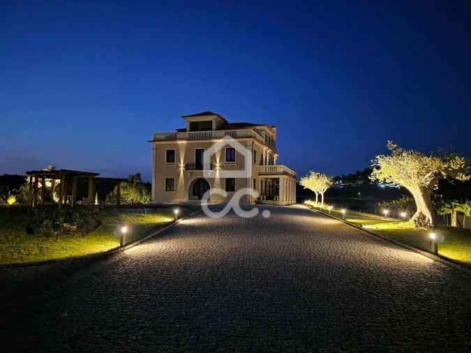 Quinta T8 para Venda em Bustelo Foto 1