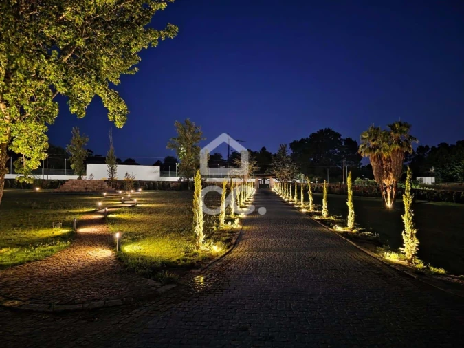 Quinta T8 para Venda em Bustelo Foto 3