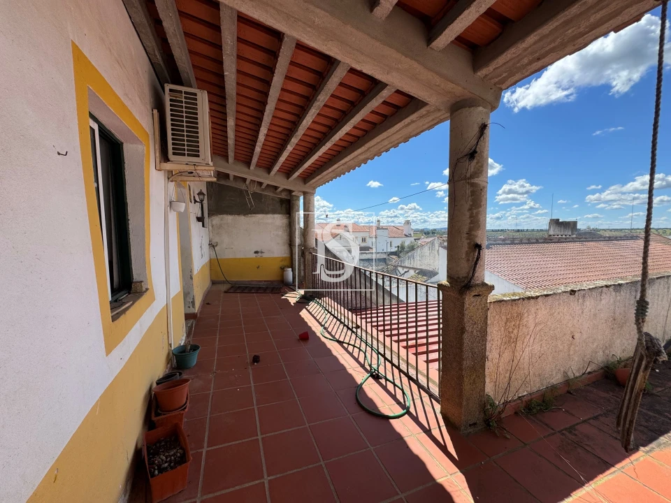 Moradia para Venda em Fronteira Foto 8