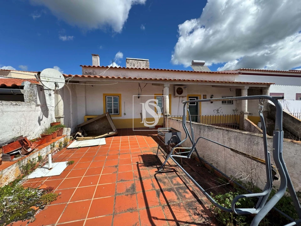 Moradia para Venda em Fronteira Foto 3