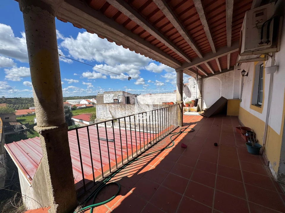 Moradia para Venda em Fronteira Foto 9