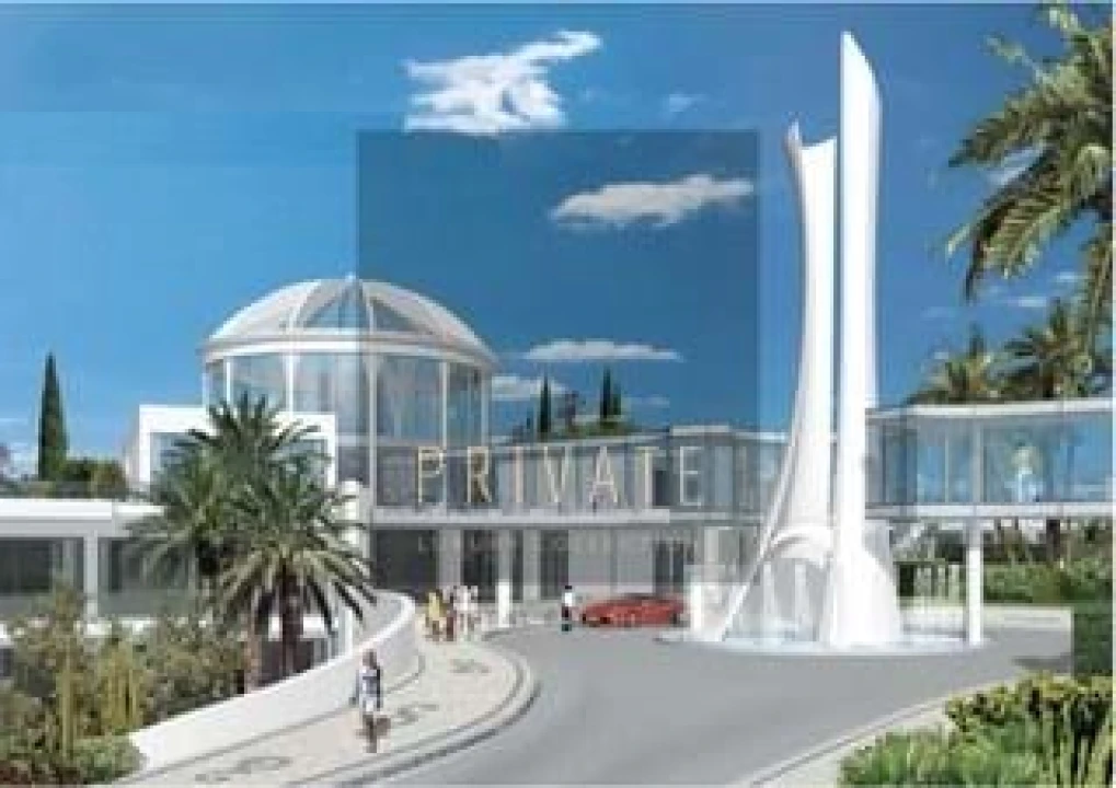 Negócio para Venda em Santa Barbara de Nexe Foto 2