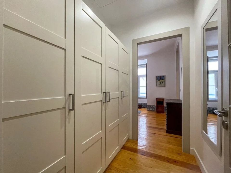 Apartamento T2 para Arrendamento em Santa Maria Maior Foto 15