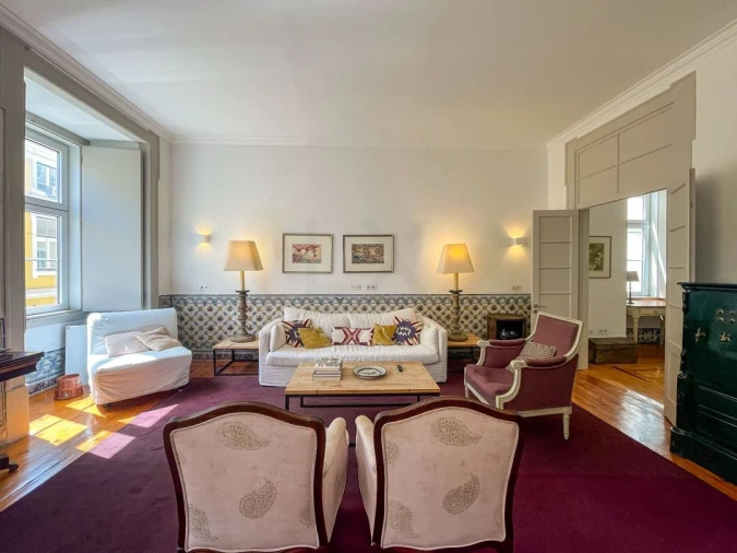 Apartamento T2 para Arrendamento em Santa Maria Maior Foto 6