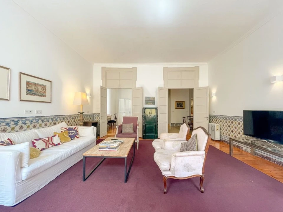 Apartamento T2 para Arrendamento em Santa Maria Maior Foto 4
