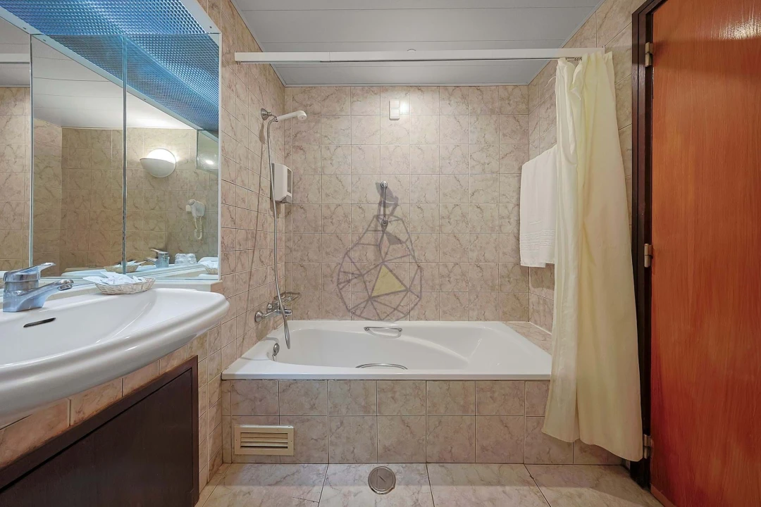 Apartamento T2 para Venda em Albufeira e Olhos de Água Foto 19