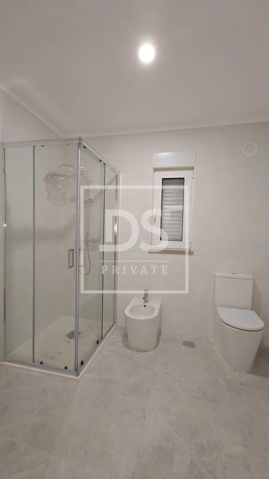 Moradia T2 para Venda em Silveira Foto 8