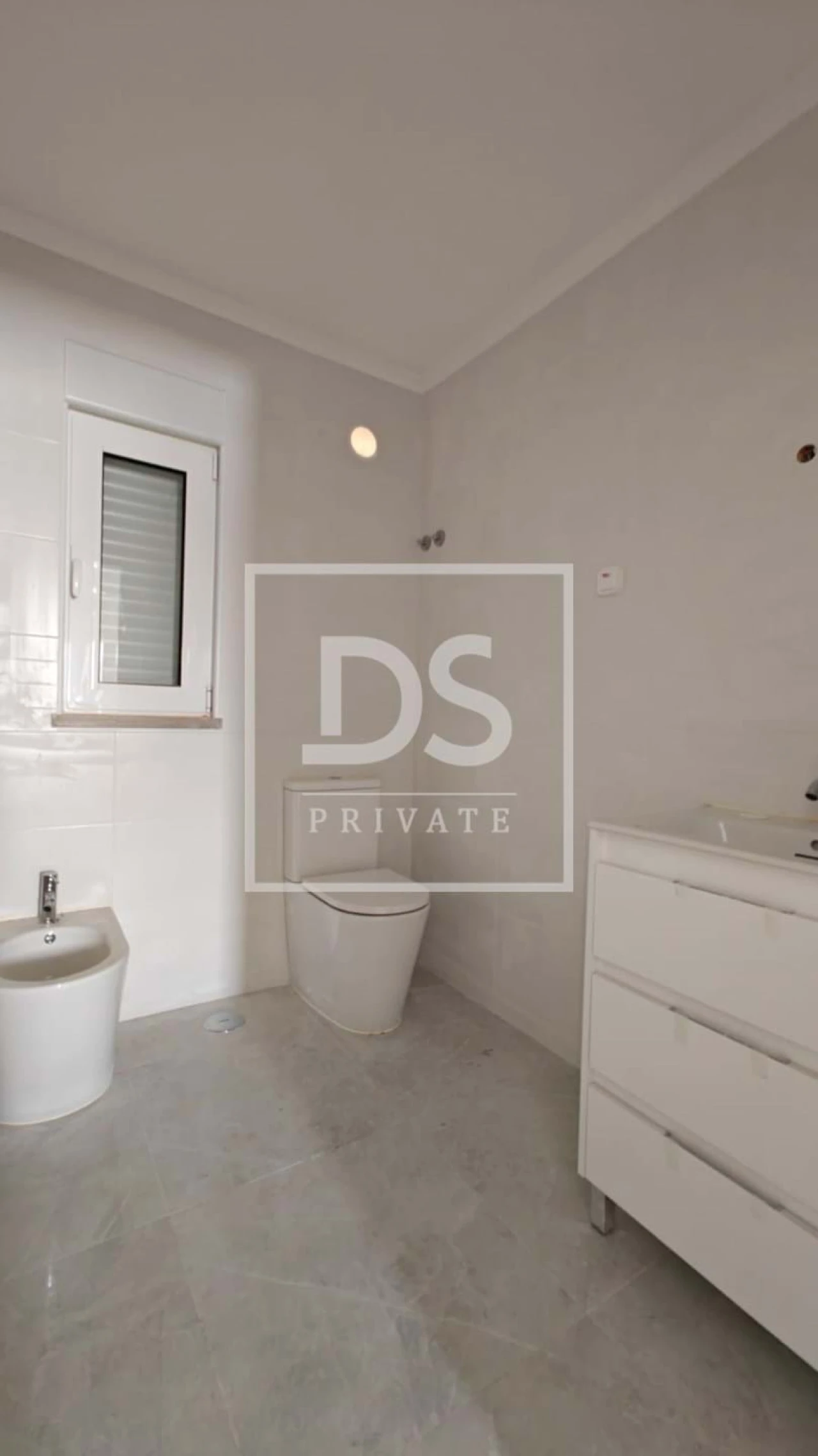 Moradia T2 para Venda em Silveira Foto 6