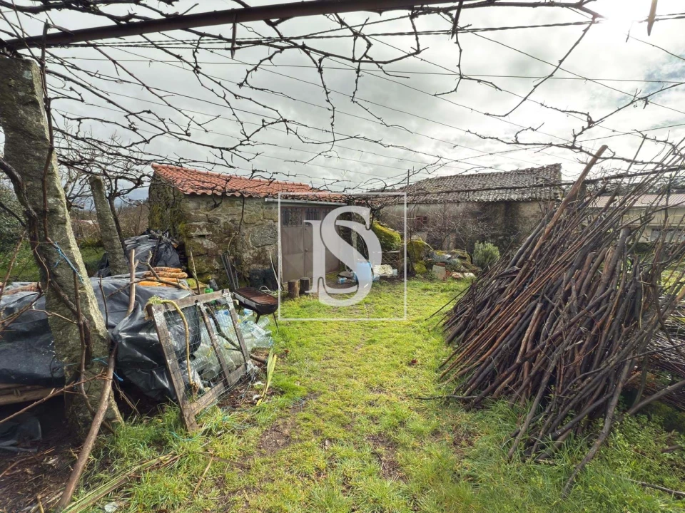 Moradia T2 para Venda em Ribeira do Neiva Foto 12