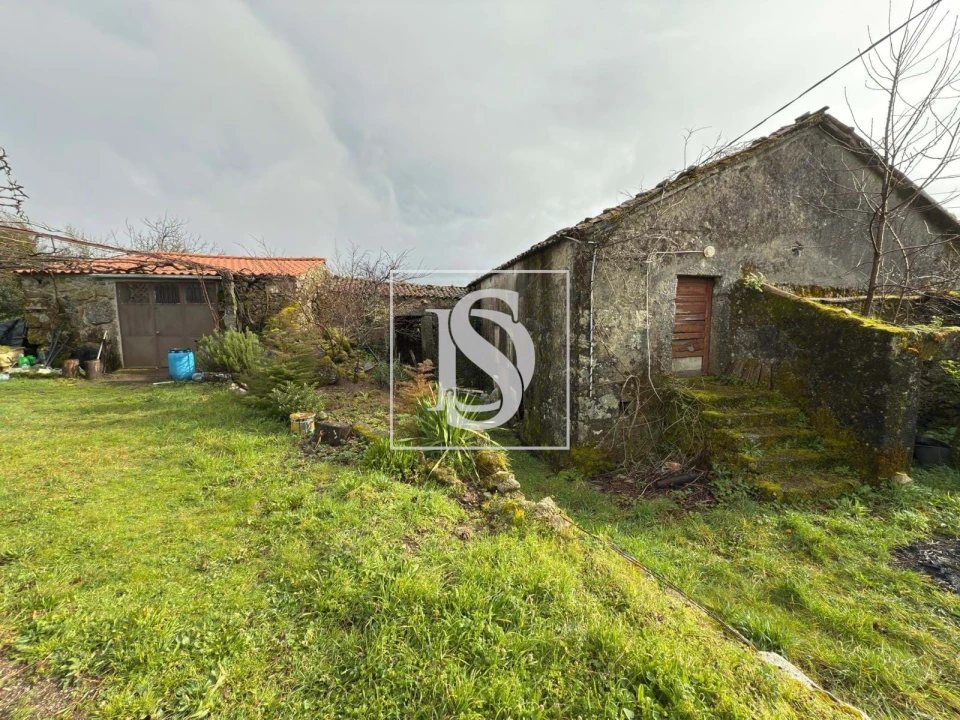 Moradia T2 para Venda em Ribeira do Neiva Foto 2