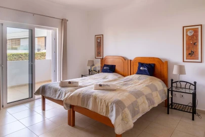 Moradia T4 para Venda em Albufeira e Olhos de Água