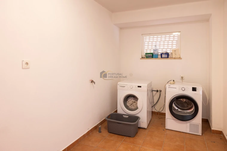 Moradia T4 para Venda em Albufeira e Olhos de Água Foto 45