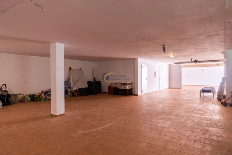 Moradia T4 para Venda em Albufeira e Olhos de Água Foto 43