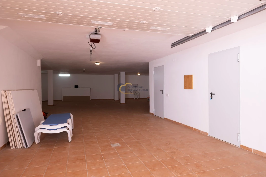 Moradia T4 para Venda em Albufeira e Olhos de Água Foto 42