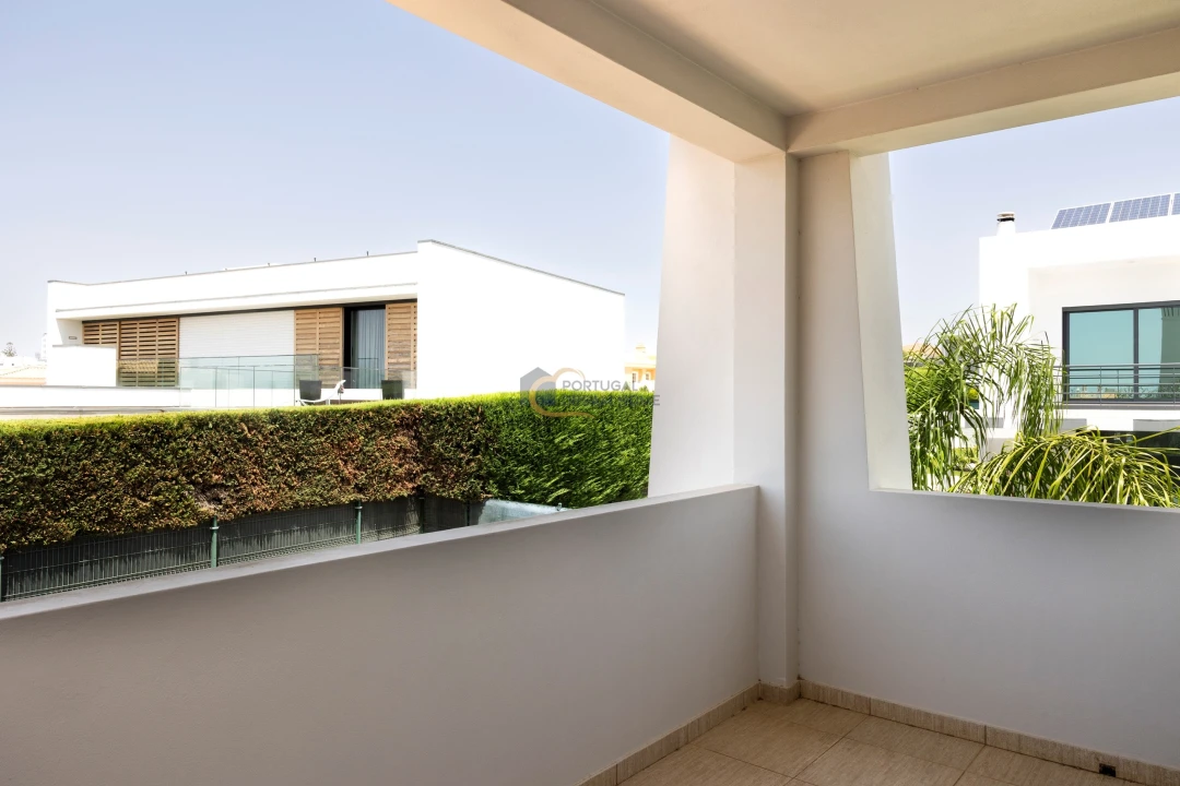 Moradia T4 para Venda em Albufeira e Olhos de Água Foto 34