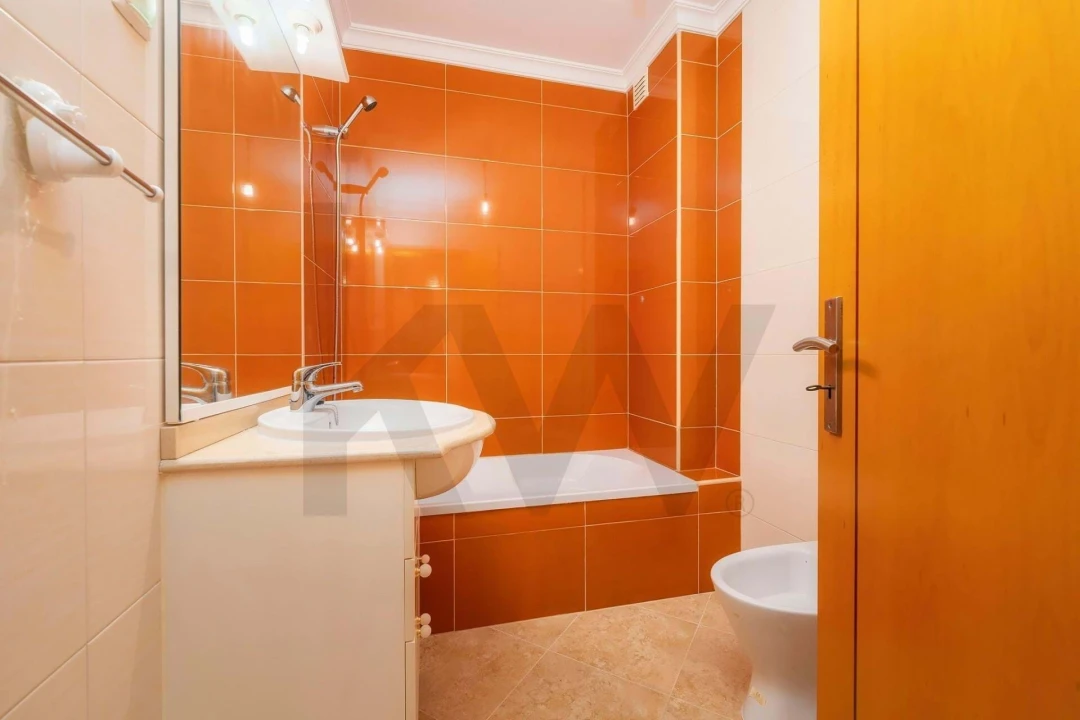Apartamento T3 para Venda em Vila Real de Santo Antonio Foto 30