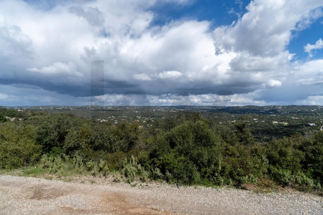 Terreno para Venda em Santa Barbara de Nexe Foto 12