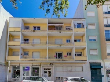 Apartamento T2 para Venda em Alvalade