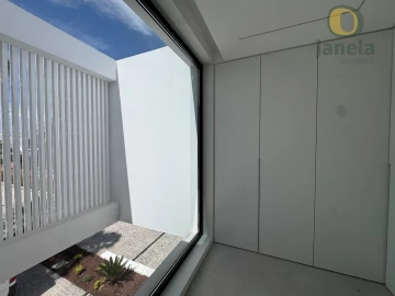 Moradia T4 para Venda em Quarteira