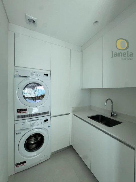 Moradia T4 para Venda em Quarteira