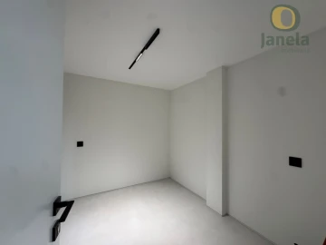 Moradia T4 para Venda em Quarteira