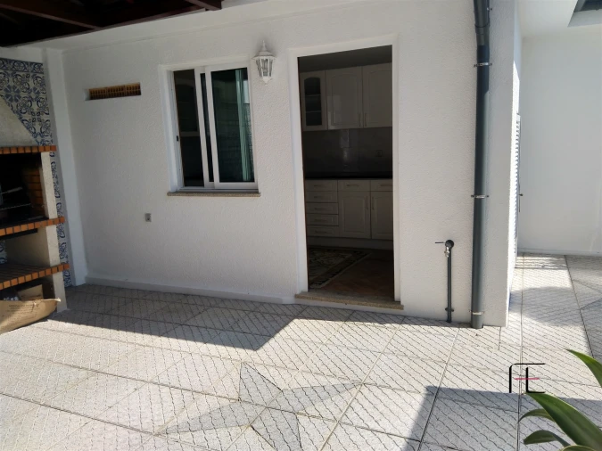 Moradia T5 para Venda em Cidade da Maia Foto 61