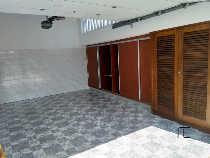 Moradia T5 para Venda em Cidade da Maia Foto 71