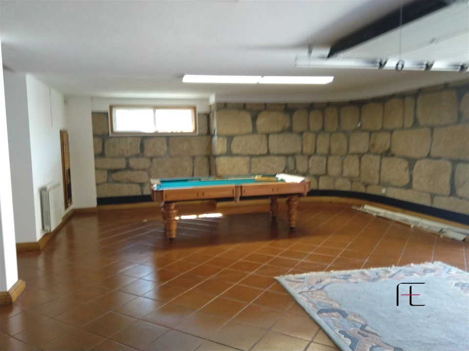 Moradia T5 para Venda em Cidade da Maia Foto 54