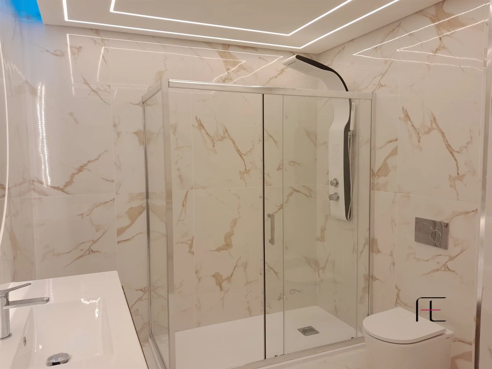 Apartamento T2 para Venda em Quarteira Foto 20
