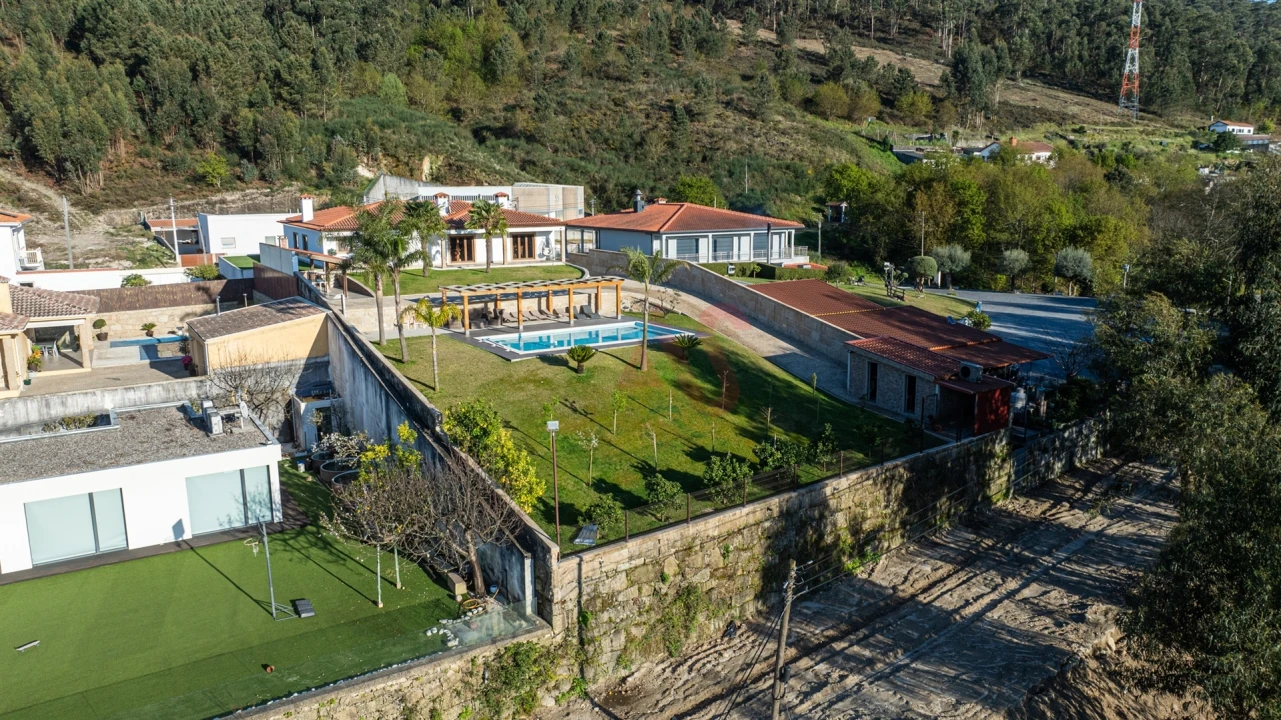 Moradia T3 para Venda em Santa Eulália Foto 10