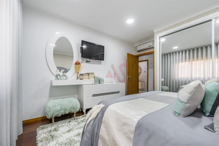 Moradia T3 para Venda em Santa Eulália Foto 38