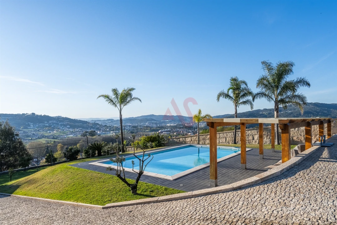 Moradia T3 para Venda em Santa Eulália Foto 16