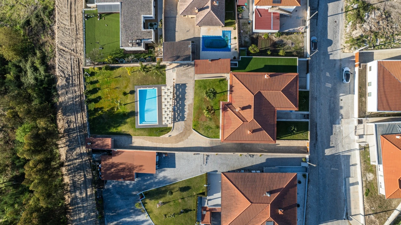 Moradia T3 para Venda em Santa Eulália Foto 48