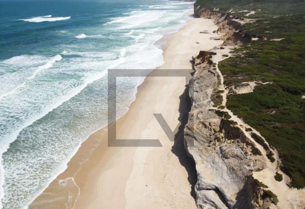 Moradia T3 para Venda em Vau Foto 7